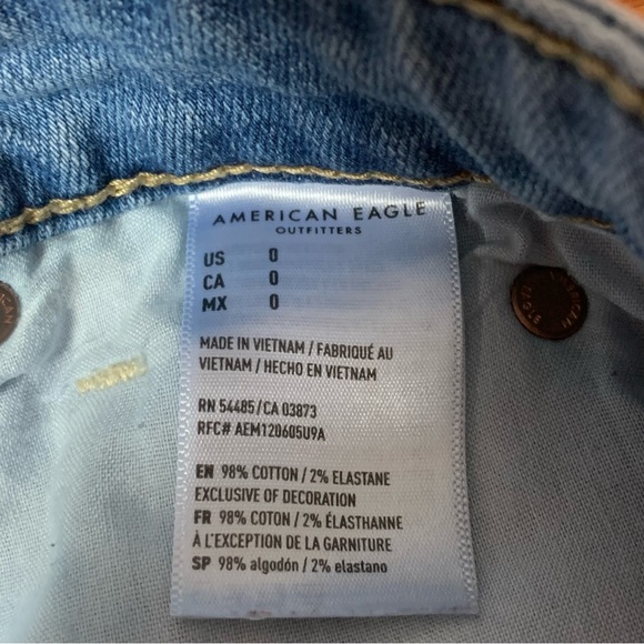 American Eagle Womens Hi-Rise Shortie Jean Shorts Blue Distressed size 0 - Picture 7 of 7